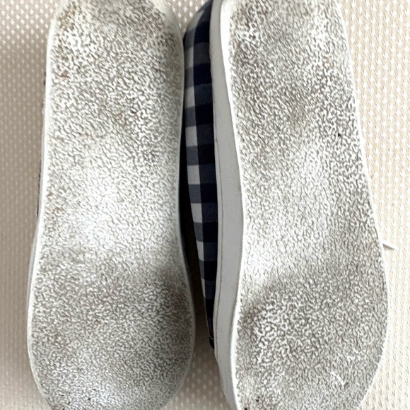 Betsey Johnson Edna Slip On Sneakers - Picture 4 of 7